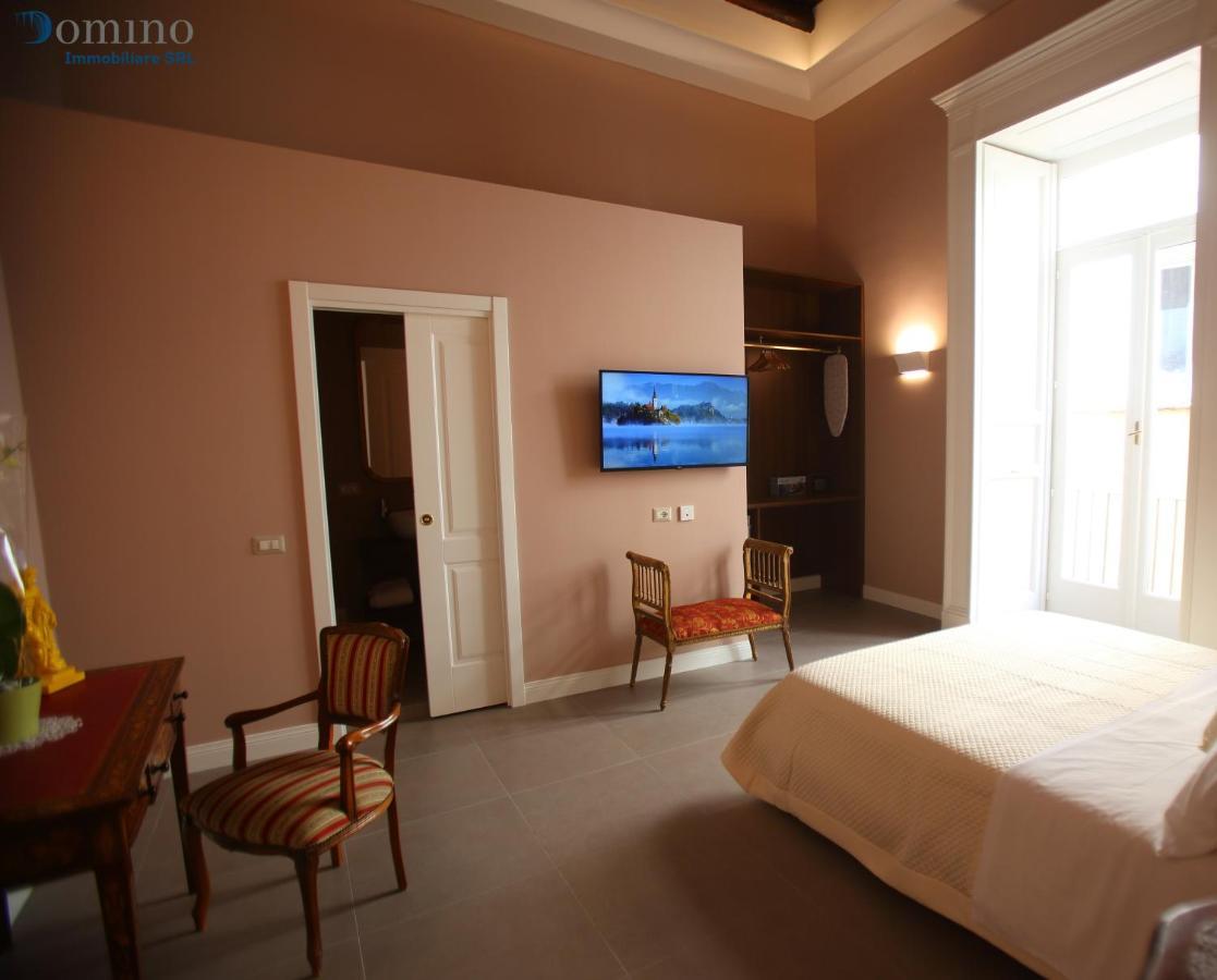 Bed & Breakfast San Paolo Centro Storico Napels